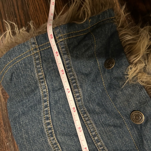 Y2K Denim and Faux Fur Vest - Picture 6 of 6